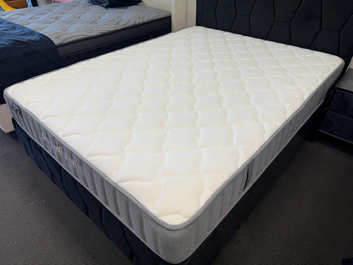 Queen Base With Pocket Spring Mattress
