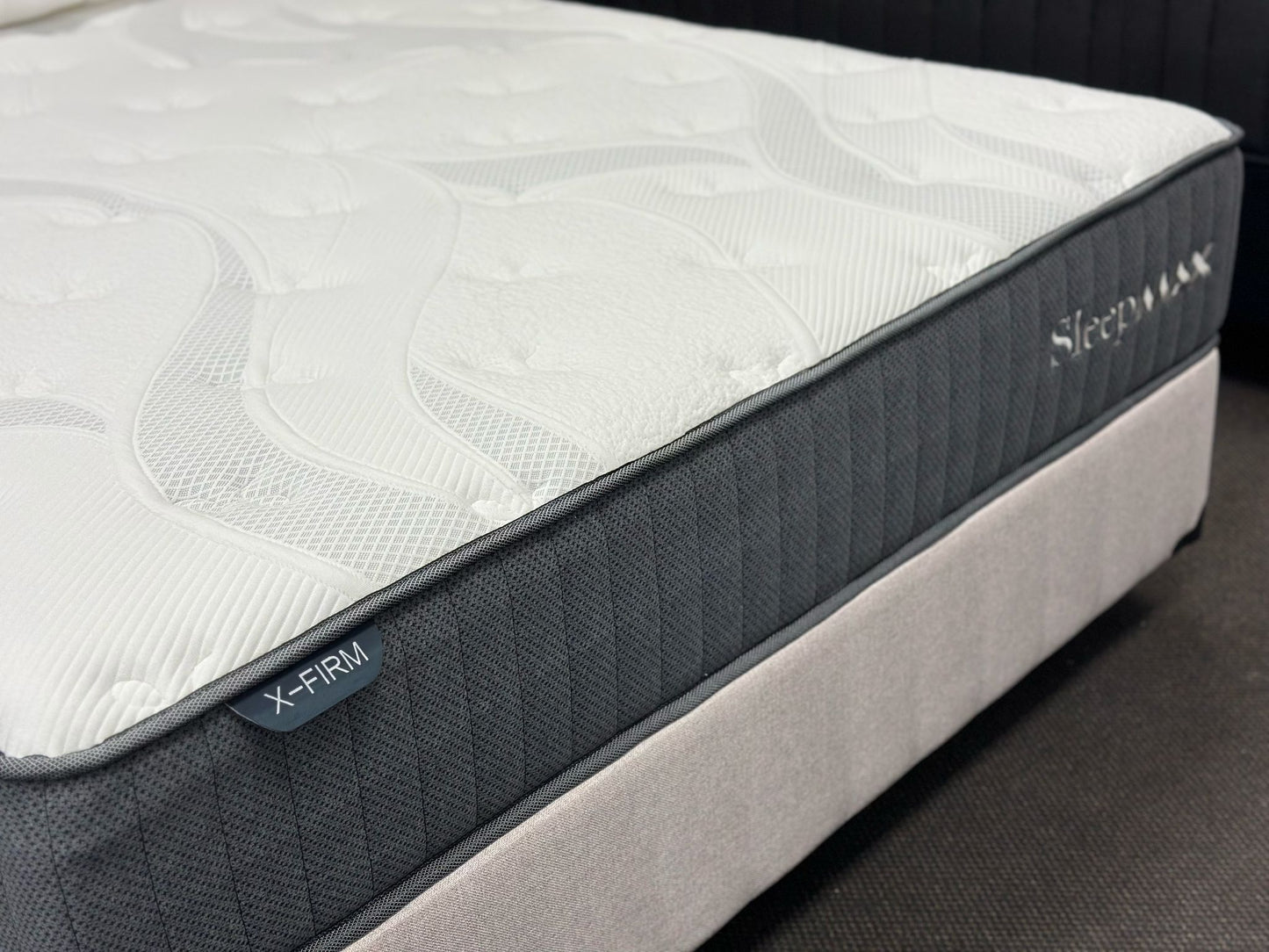 Boston Bed With X-firm Mattress