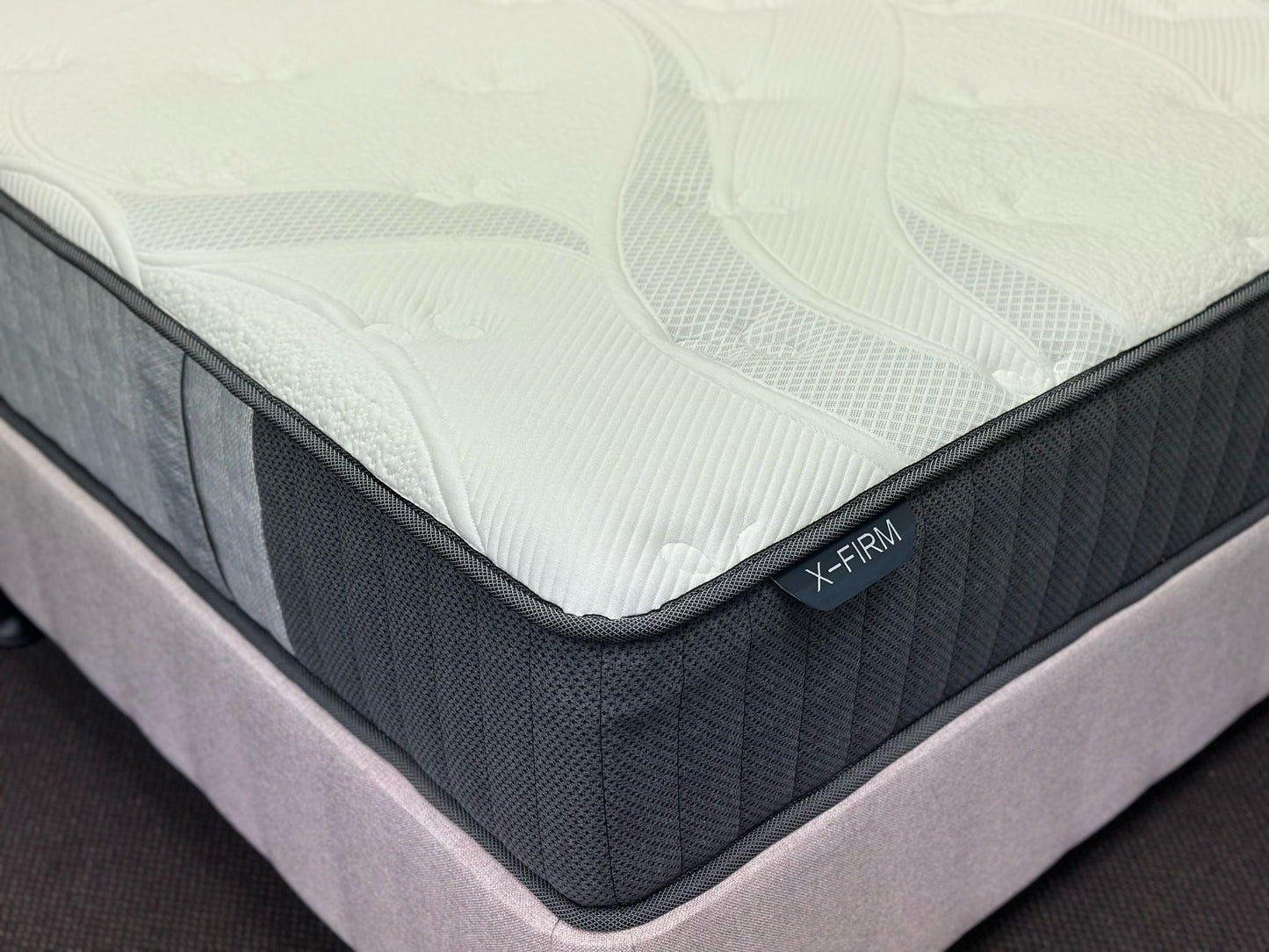 Boston Bed With X-firm Mattress