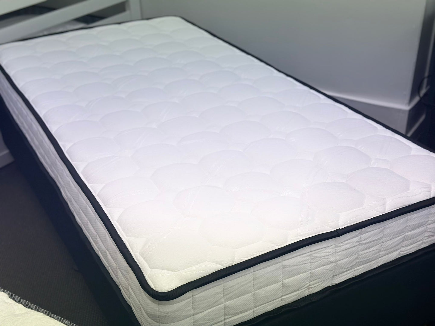 Base With Pocket Spring Mattress